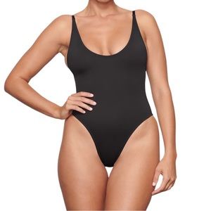 Skims Swim Scoop Neck One Piece